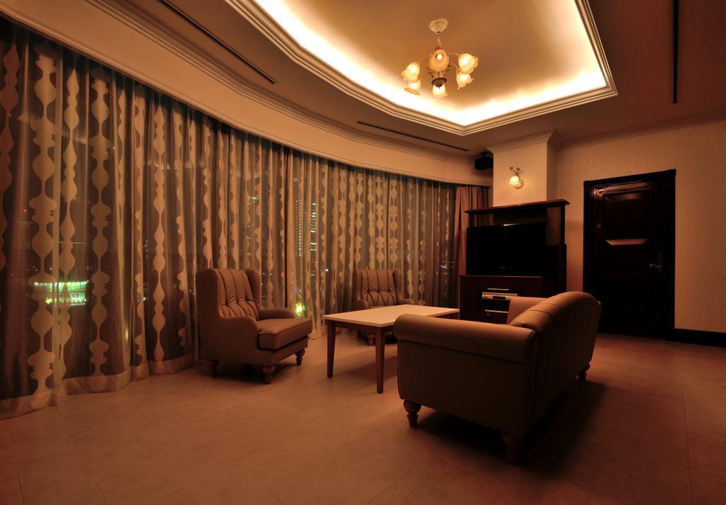 โรงแรมแอลป์ โอซาก้า ภายนอก รูปภาพ